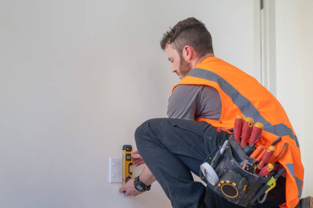 Best Commercial Electrician Services  in Smithville, OH