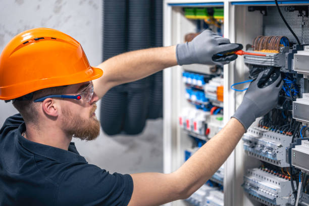 Best Electrical Troubleshooting Services  in Smithville, OH